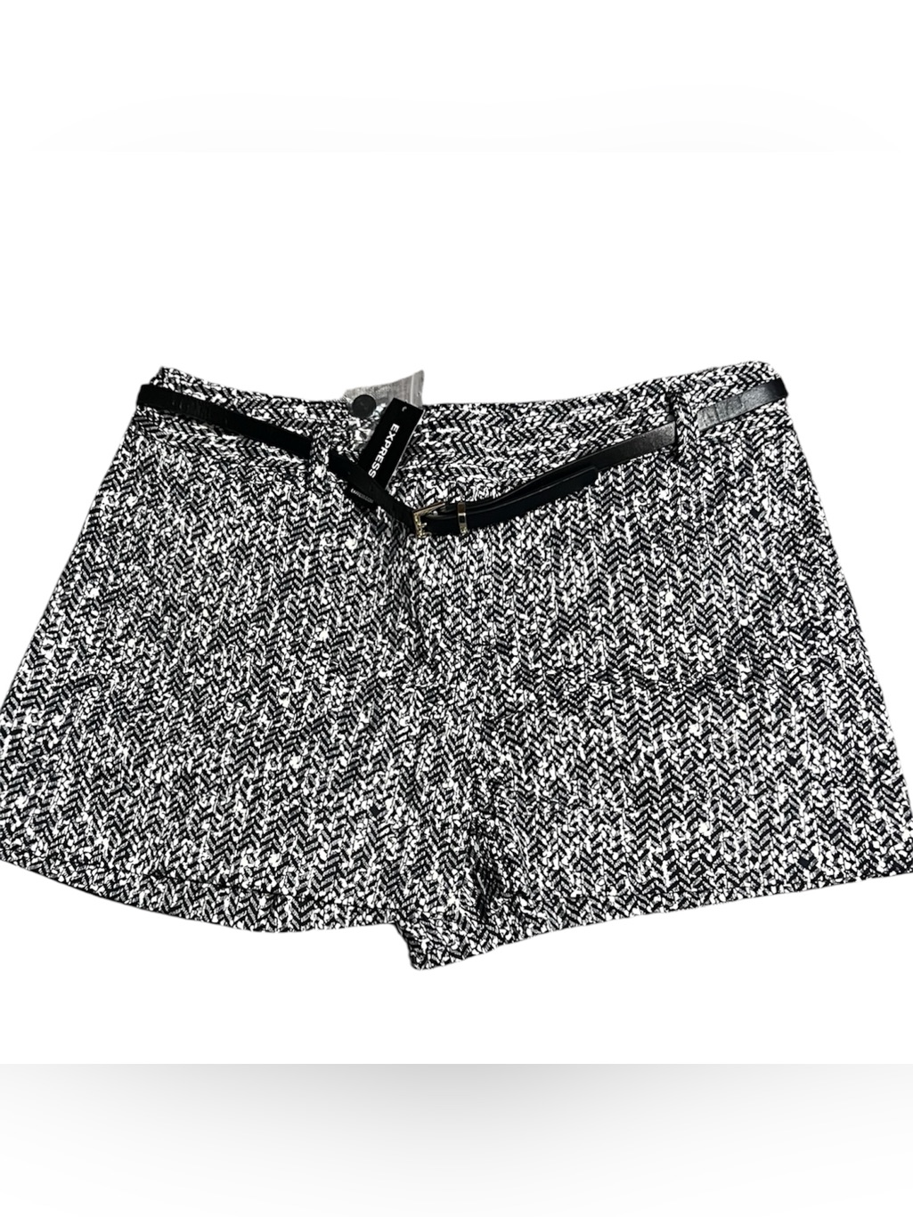 Express Women's Black And White Patterned Shorts With Belt Size 4